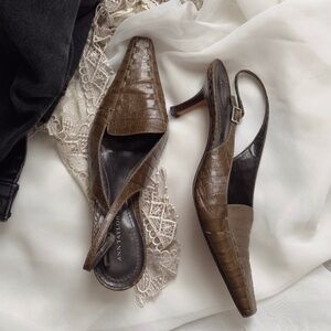 Vintage Ann Taylor Kitten Heels